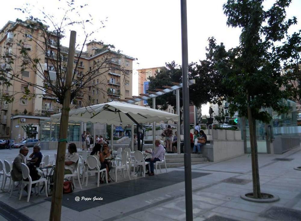 Welcome Napoli Esterno foto